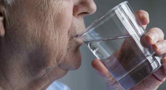 Solução barata: uma boa hidratação pode retardar o envelhecimento